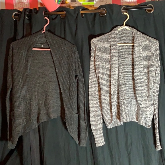 2 Ardene cardigans - Picture 1 of 7